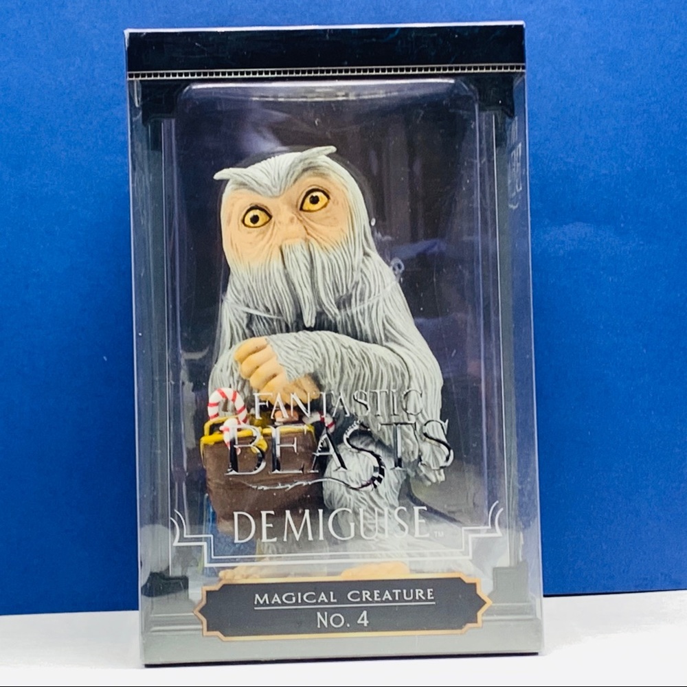 Demiguise Harry Potter magical creature sculpture